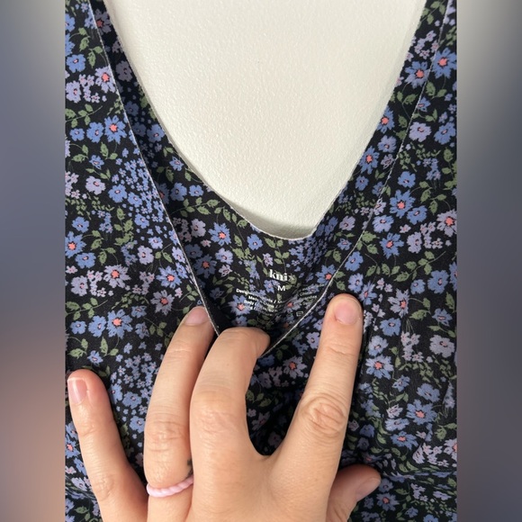 Knix Luxlift Floral Black and Purple Bra Size M - Picture 7 of 8